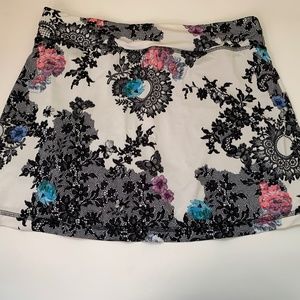Sofibella Colorful Floral Tennis Skirt